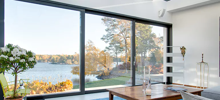 Custom Residential Window Tinting in Northdale, FL